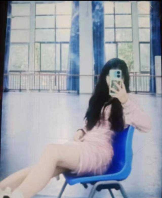 东葛路年轻嫩妹