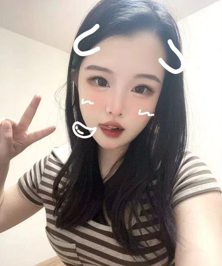 翘臀小奶猫