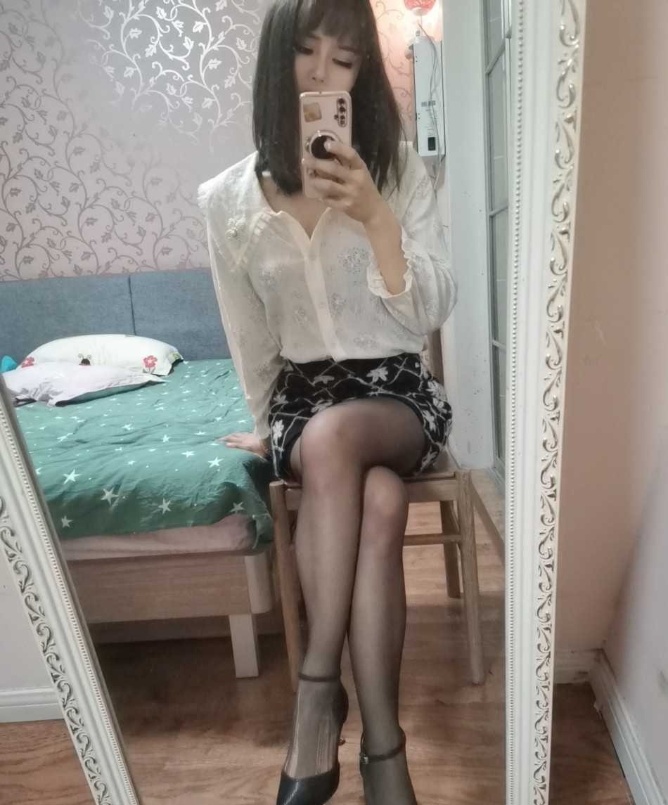黑丝御姐型