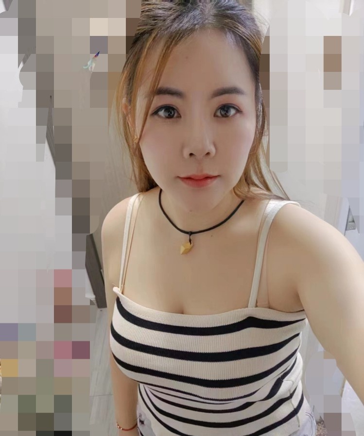 巨乳少妇