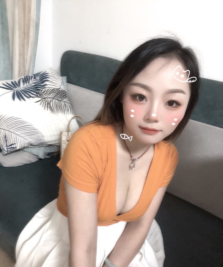 性价比大胸00后