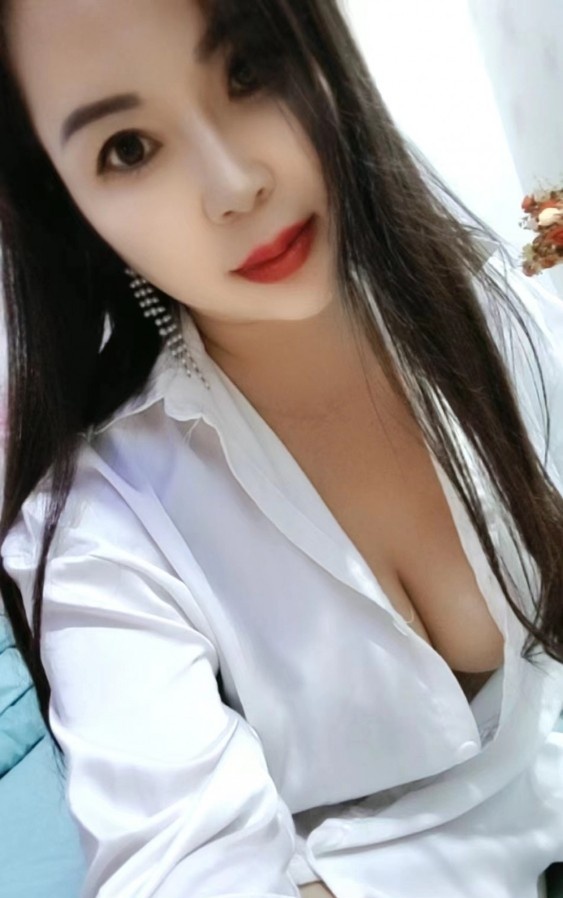性感大胸丸子老师