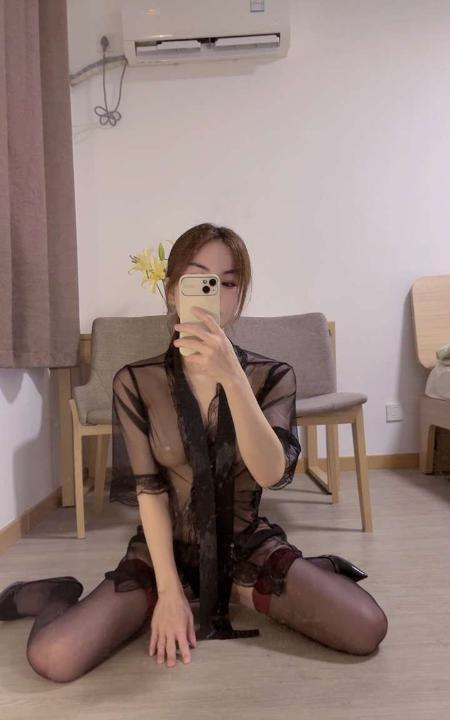 沪上小蛮腰灵儿