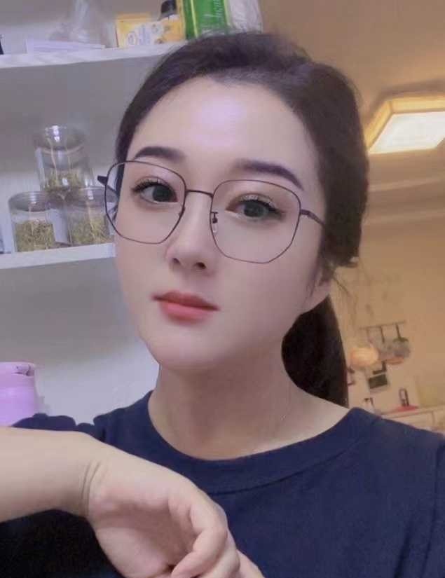 东北艺术少妇