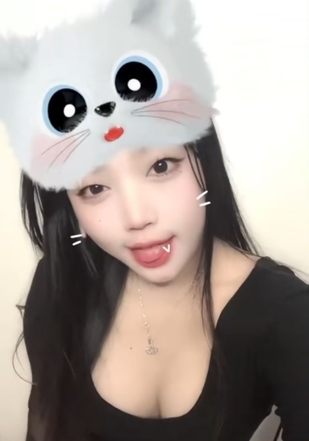 朝阳大胸萌妹