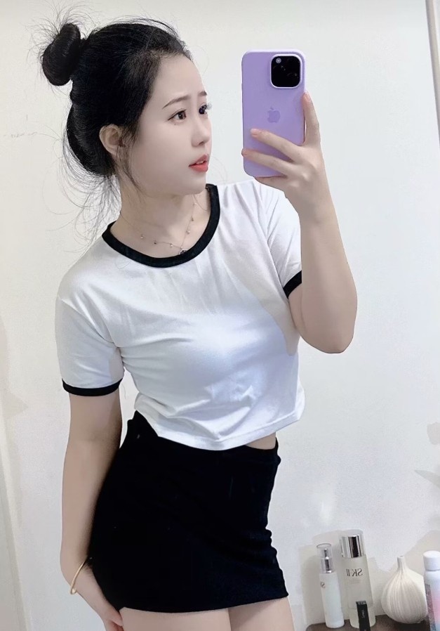 花都区莲妹小骚货
