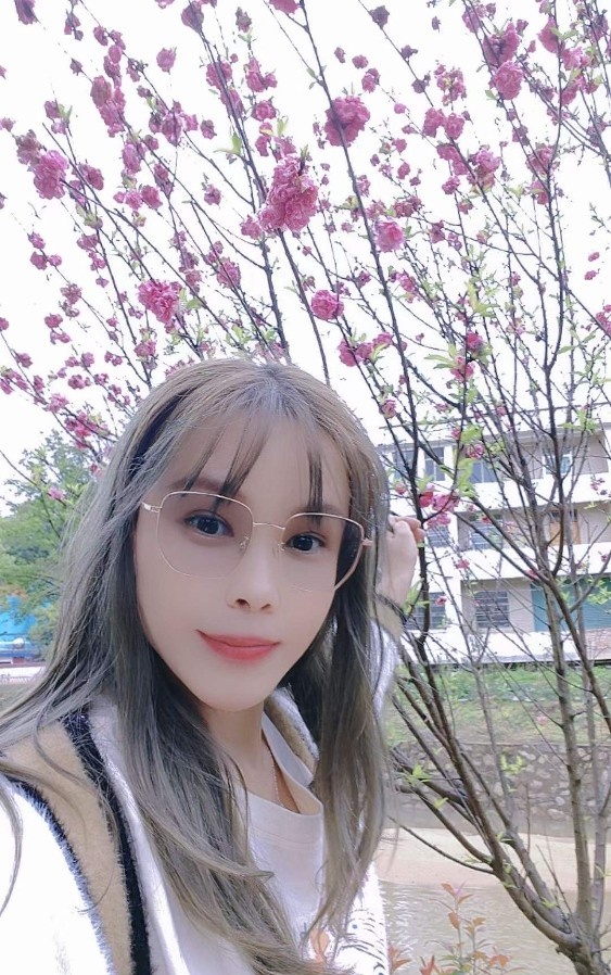 骚女灰姑娘