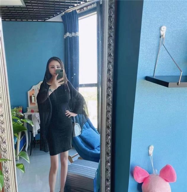 美腿骚货小妹妹