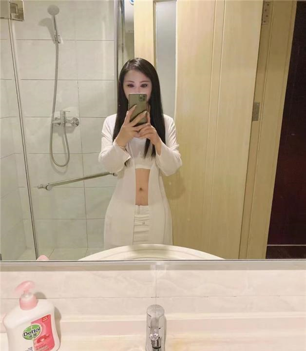 美腿骚货小妹妹