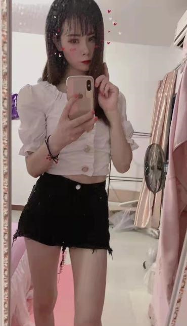 海珠石溪长腿小敏