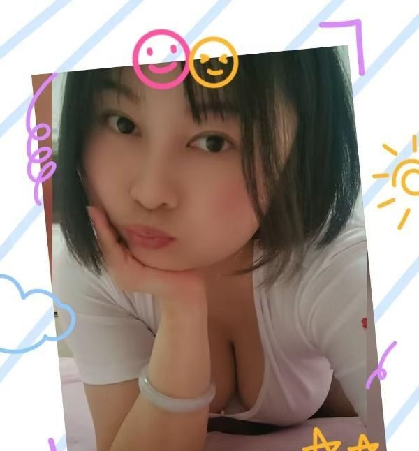 钟楼大奶燕子