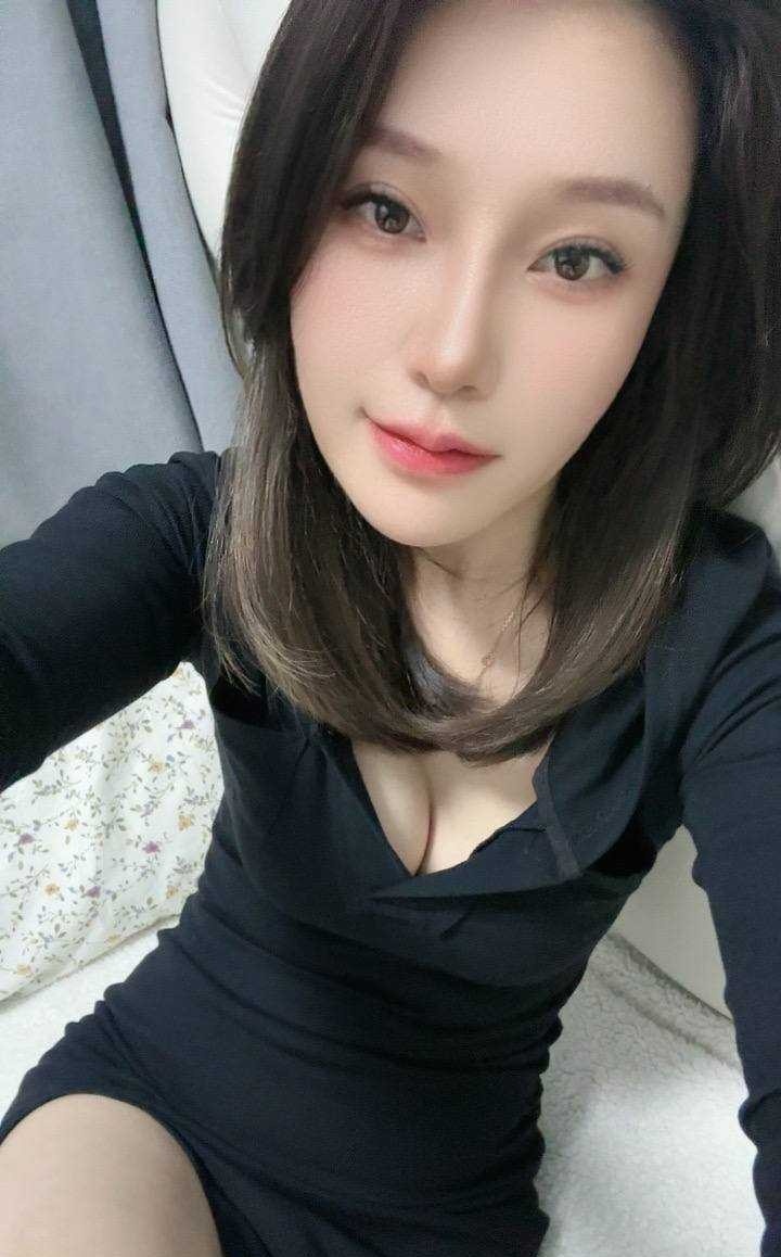 小店丰满制服露露
