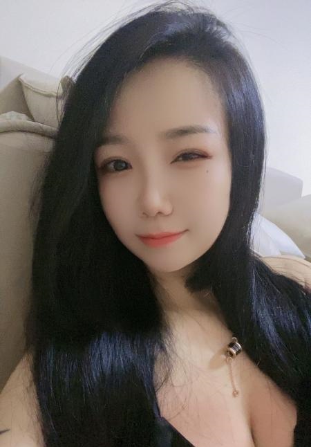 大奶雪儿老师