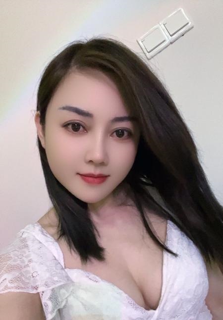 布吉美胸少妇
