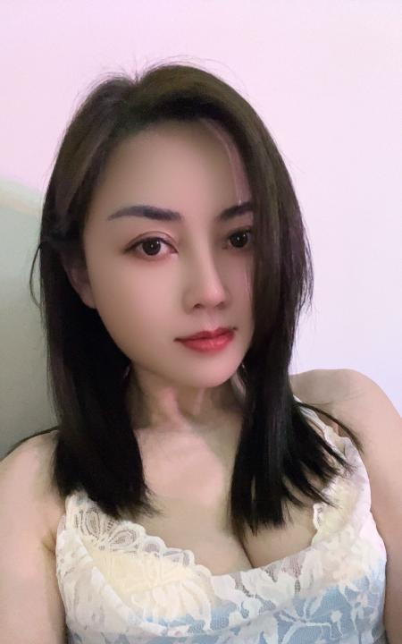 布吉美胸少妇