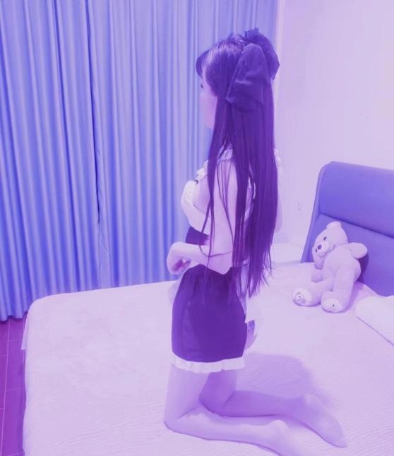 西湖依诺大奶水娃
