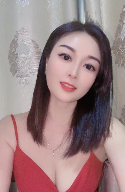白云小琼