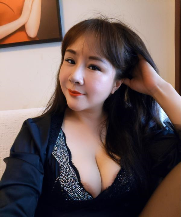 波霸珠丽