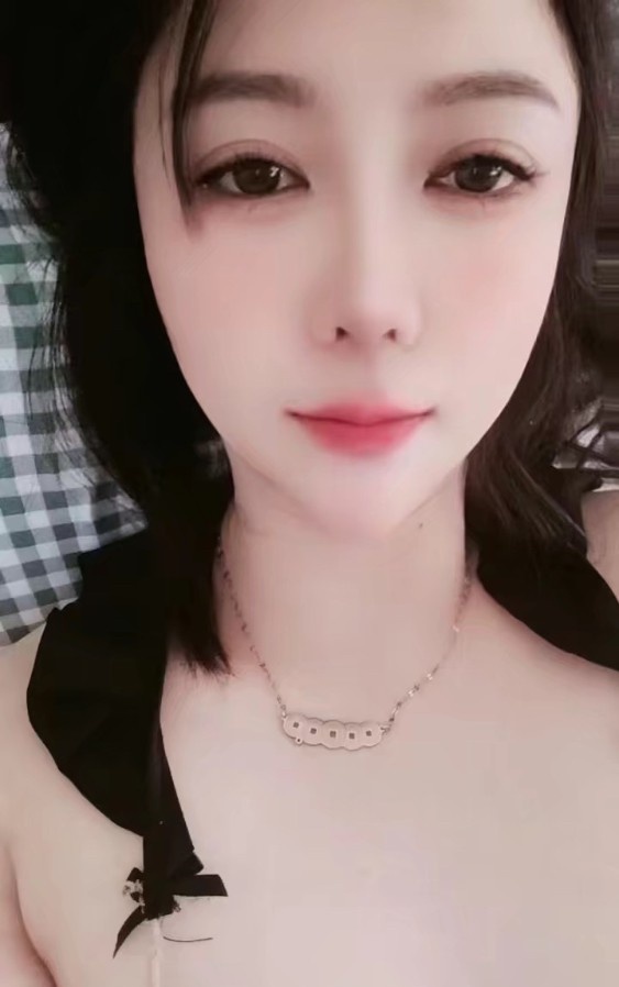 钟楼大胸少妇 小佳