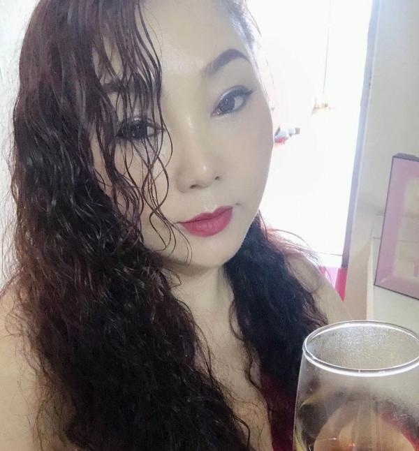 泻火大奶子骚女