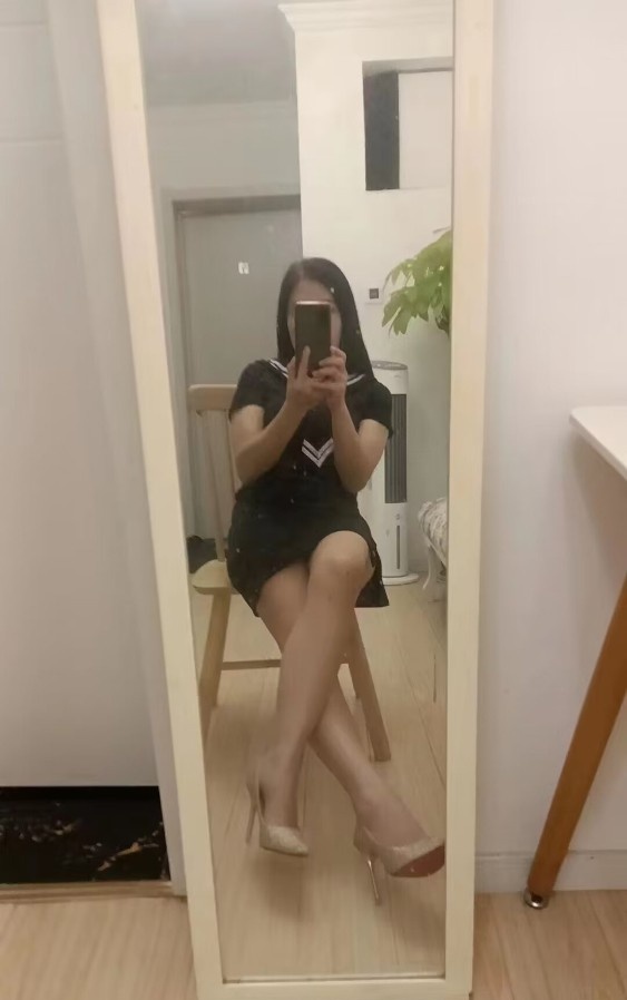模范马路红红