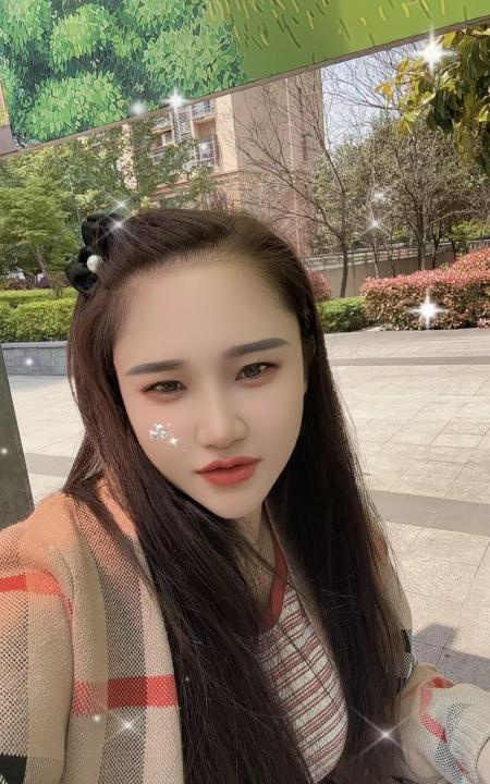 园区小骚货