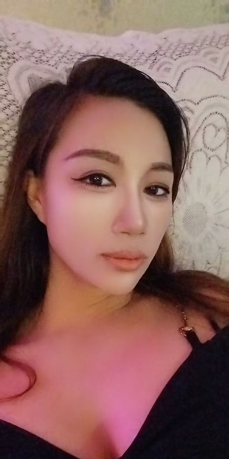 性感高挑小黑妹