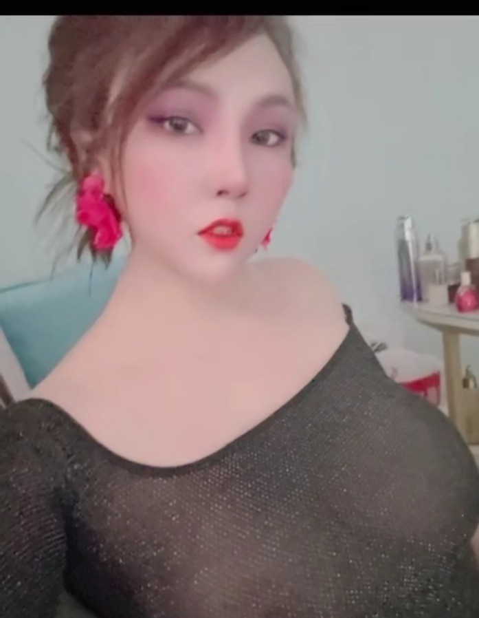 南京夫子庙美少妇