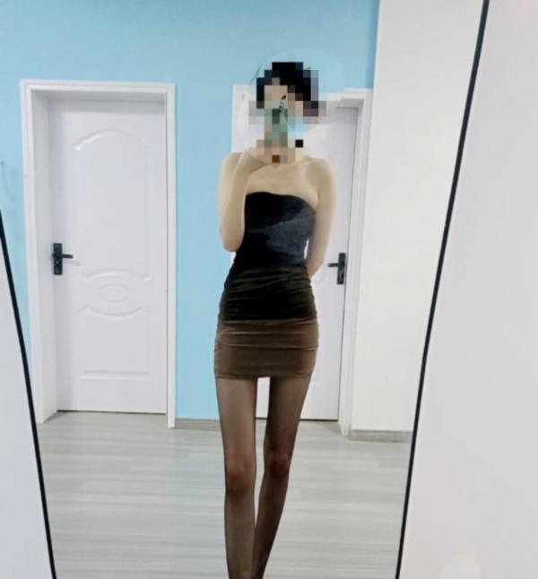 长腿小项女王
