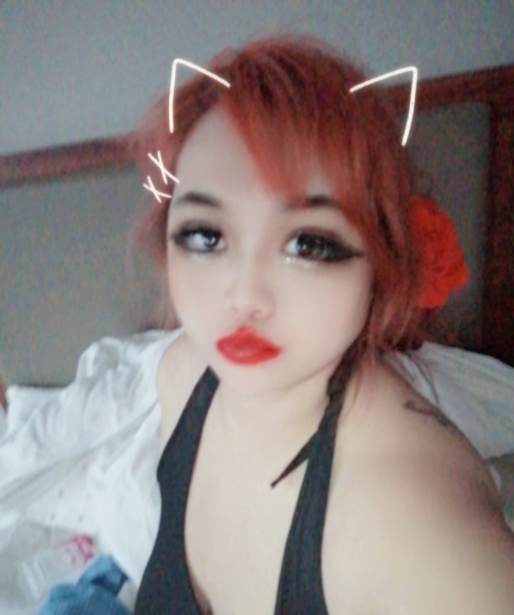 大胸女