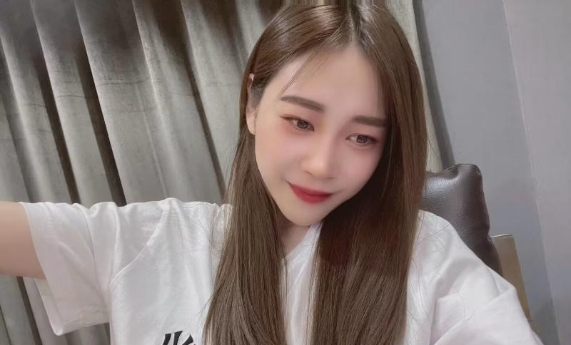 西丽长腿气质女友