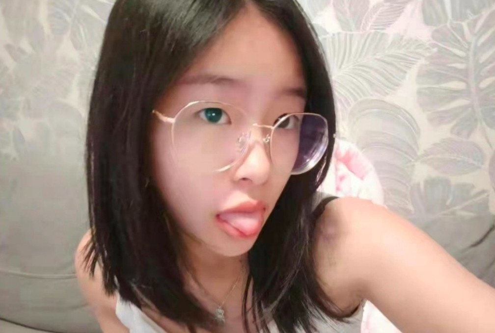 成华区的小妹，比较年轻