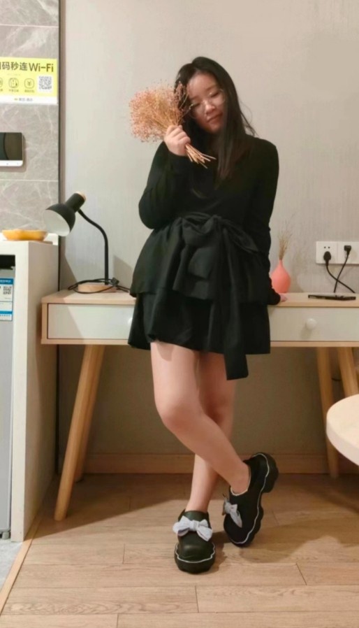 成华区的小妹，比较年轻