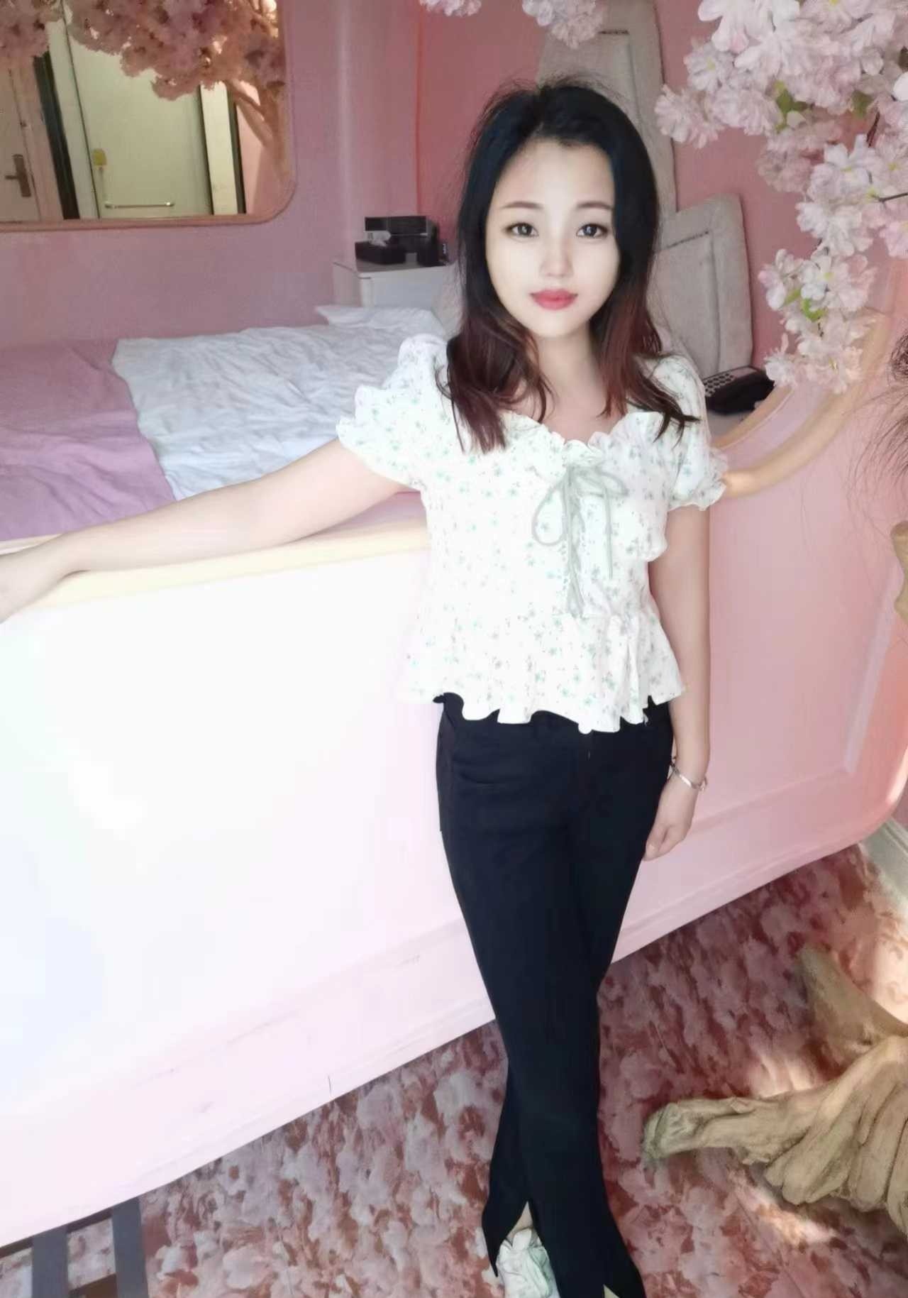 罗湖服务型小少妇