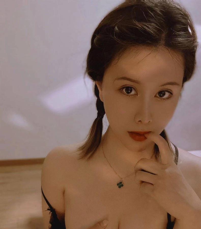 上城区小姐姐