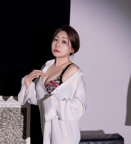 江泰路良家小佑