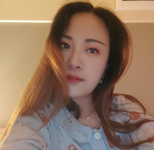 宽窄巷子少妇蒙蒙