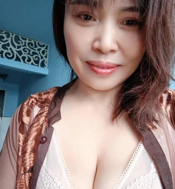 沙区丰满熟女