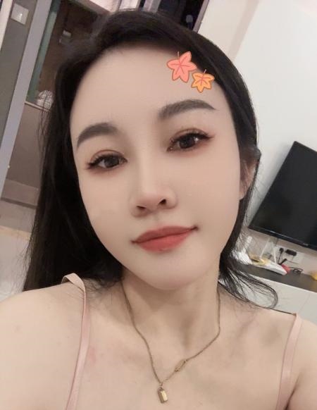 罗湖深喉白雪
