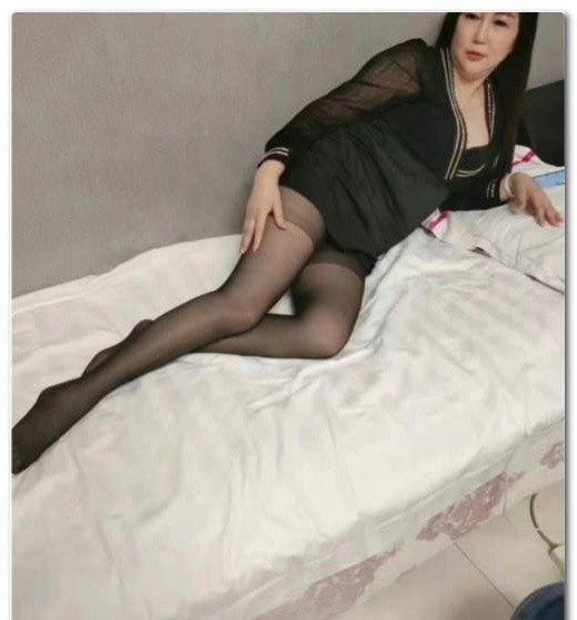 巨乳阿姨