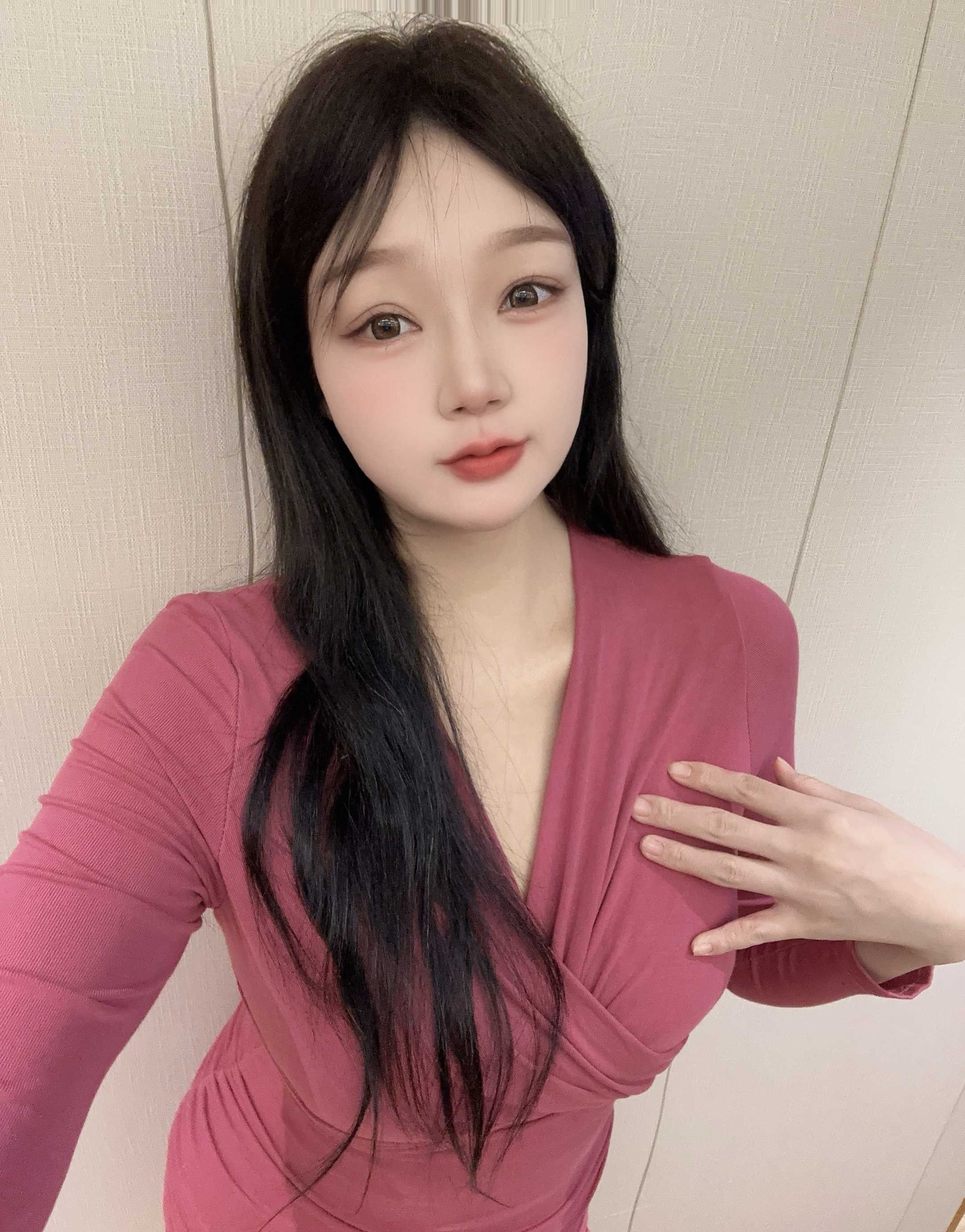 普陀一线天白虎嫩妹