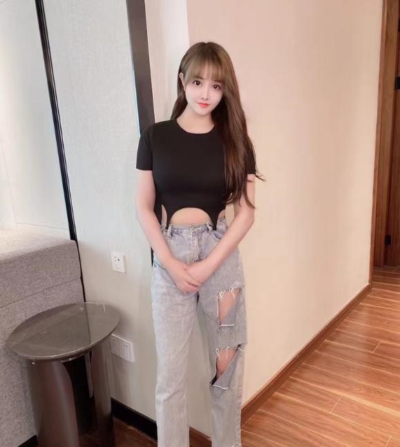 性感夏沫小美女