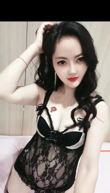 马达臀琪琪