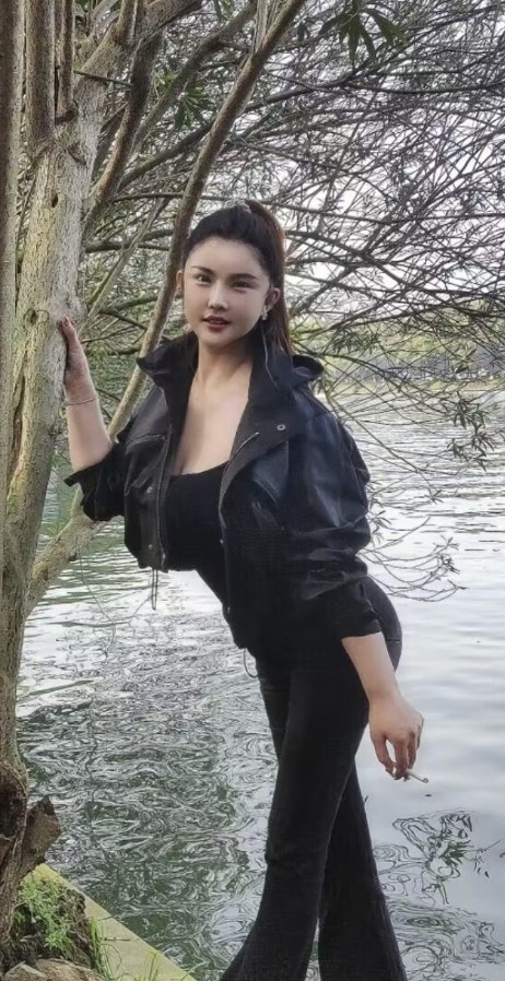 雨花骚气妞