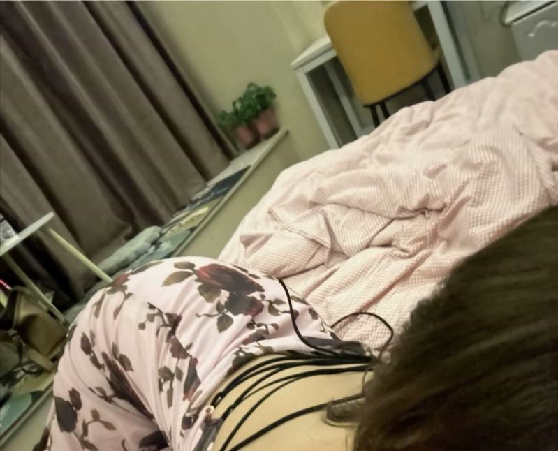 年轻的小佳佳