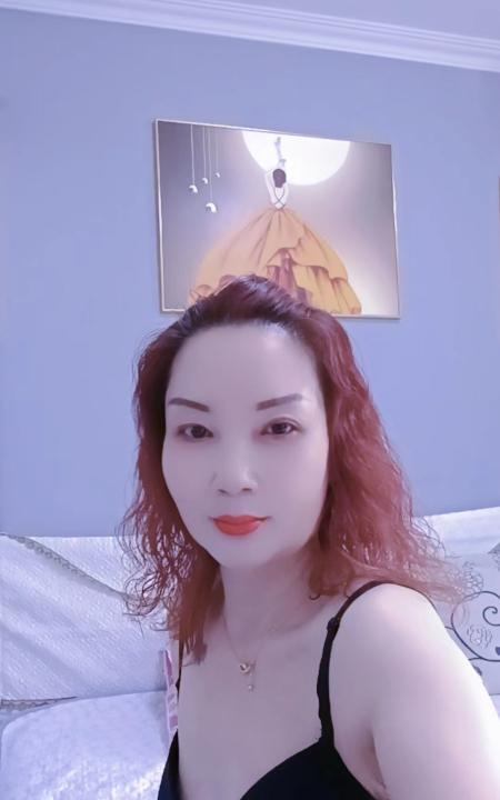 东三环性感肉臀嫂子
