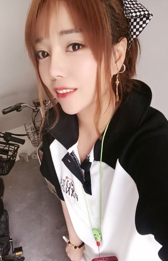塘沽小娘们