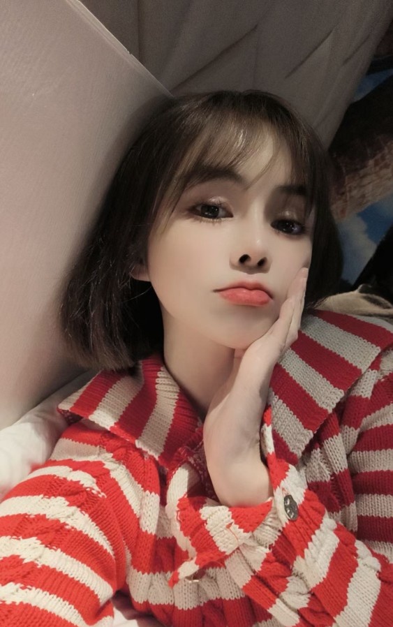 小萝莉婷婷