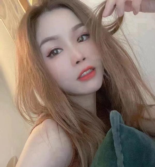 合肥深喉可舌吻瘦妹子