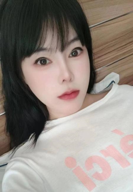 风情妩媚服务好妹子